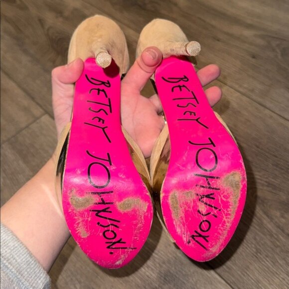 Betsey Johnson Ireen Nude Multi Beaded Ankle Cuff Platform Heels - Picture 7 of 10